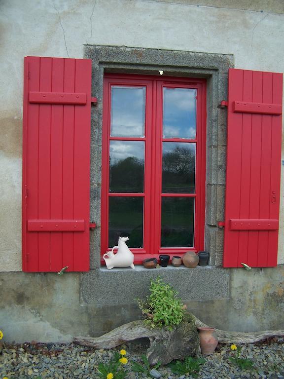Hotel Le Vieux Chien Noir à Évran Extérieur photo